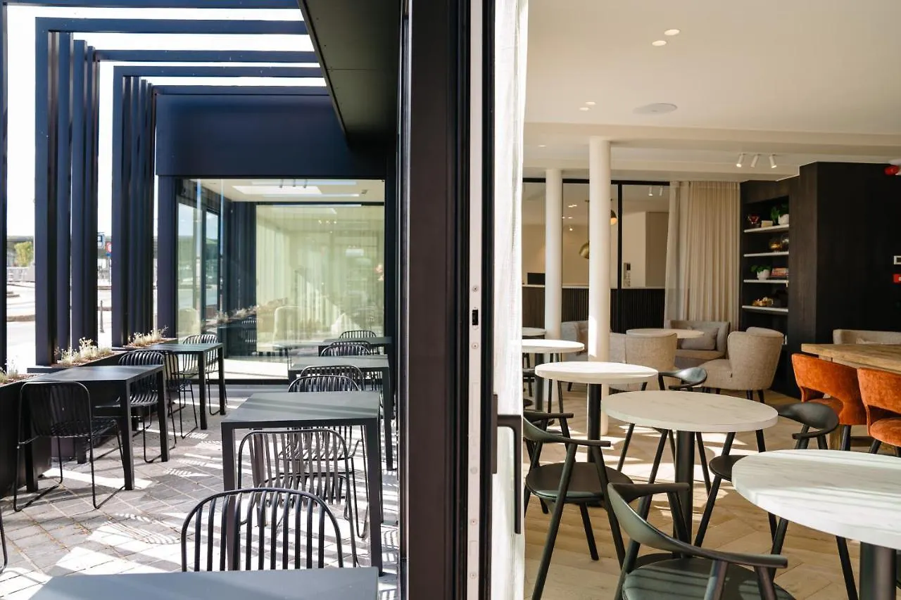 אוסטנדה Hotel Du Bassin