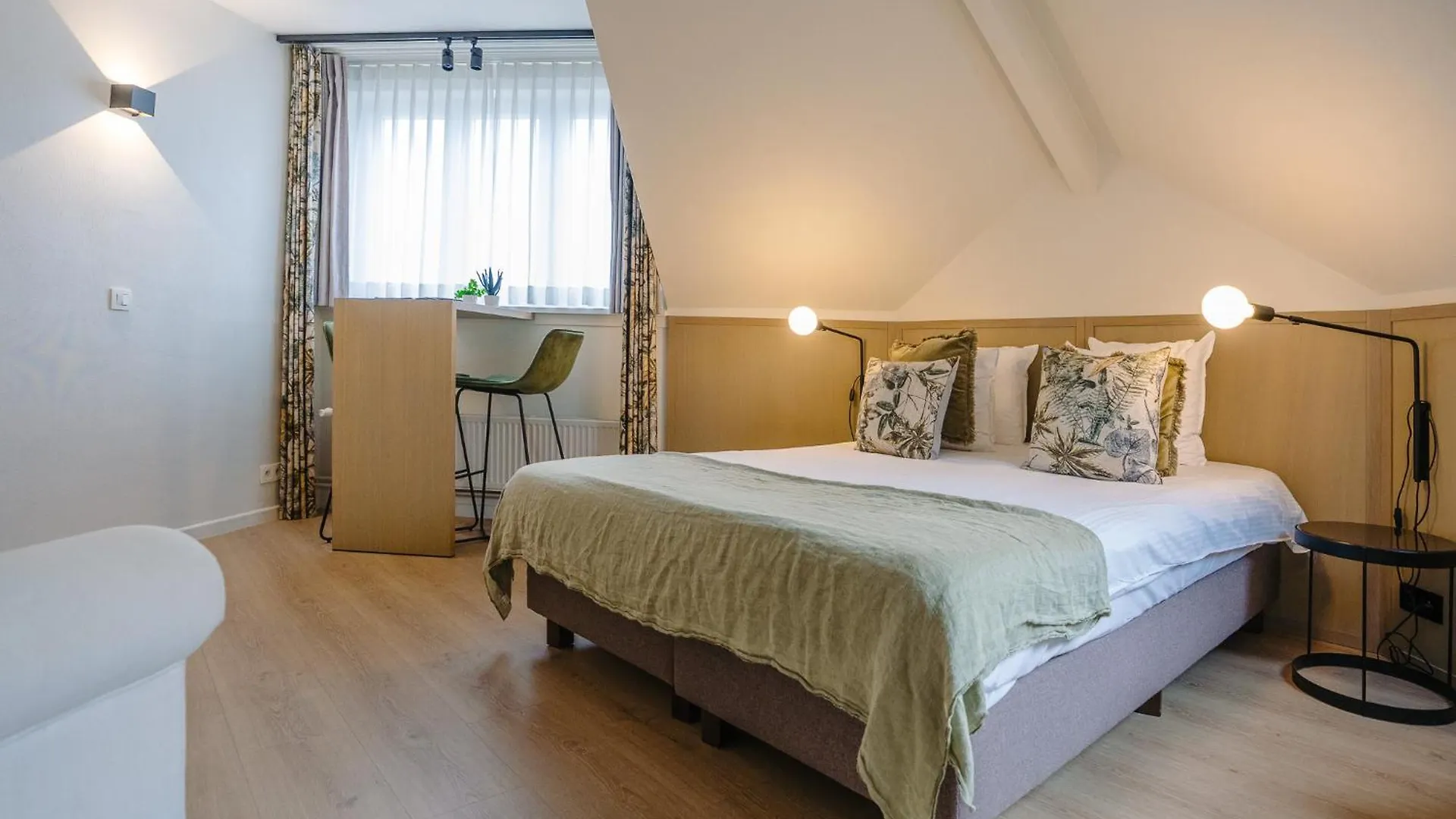 אוסטנדה Hotel Du Bassin